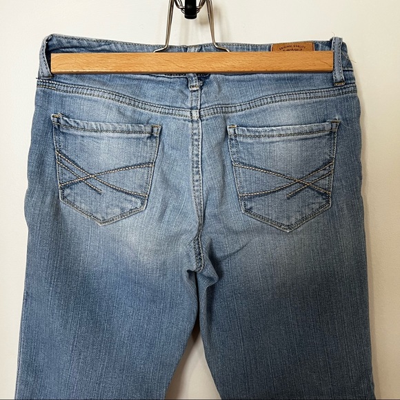 3 for $15 Aeropostale Light Blue Bayla Skinny Crop Jeans - Picture 5 of 9